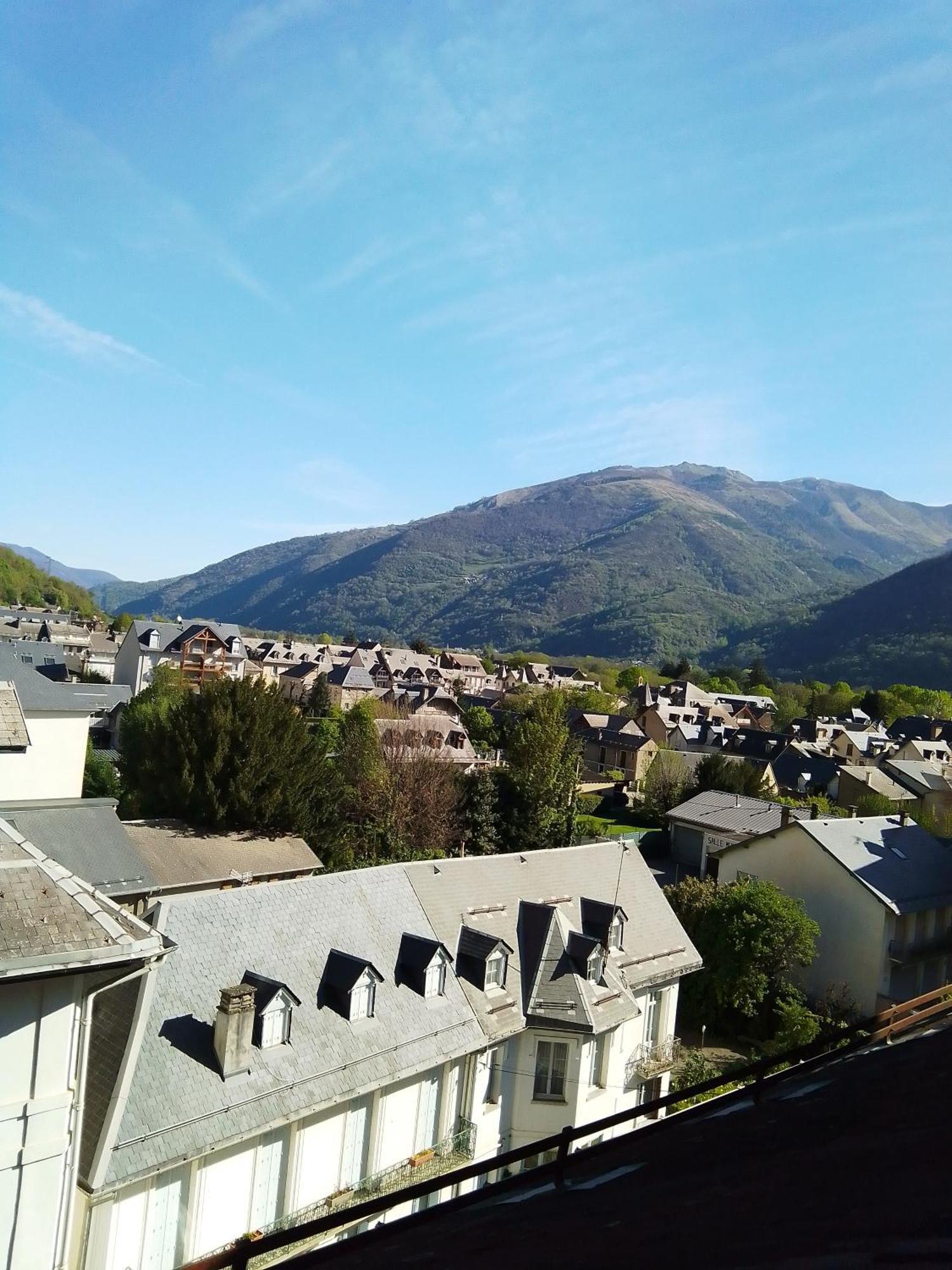 Appartement Au Coeur De Luchon Bagnères-de-Luchon Exteriör bild